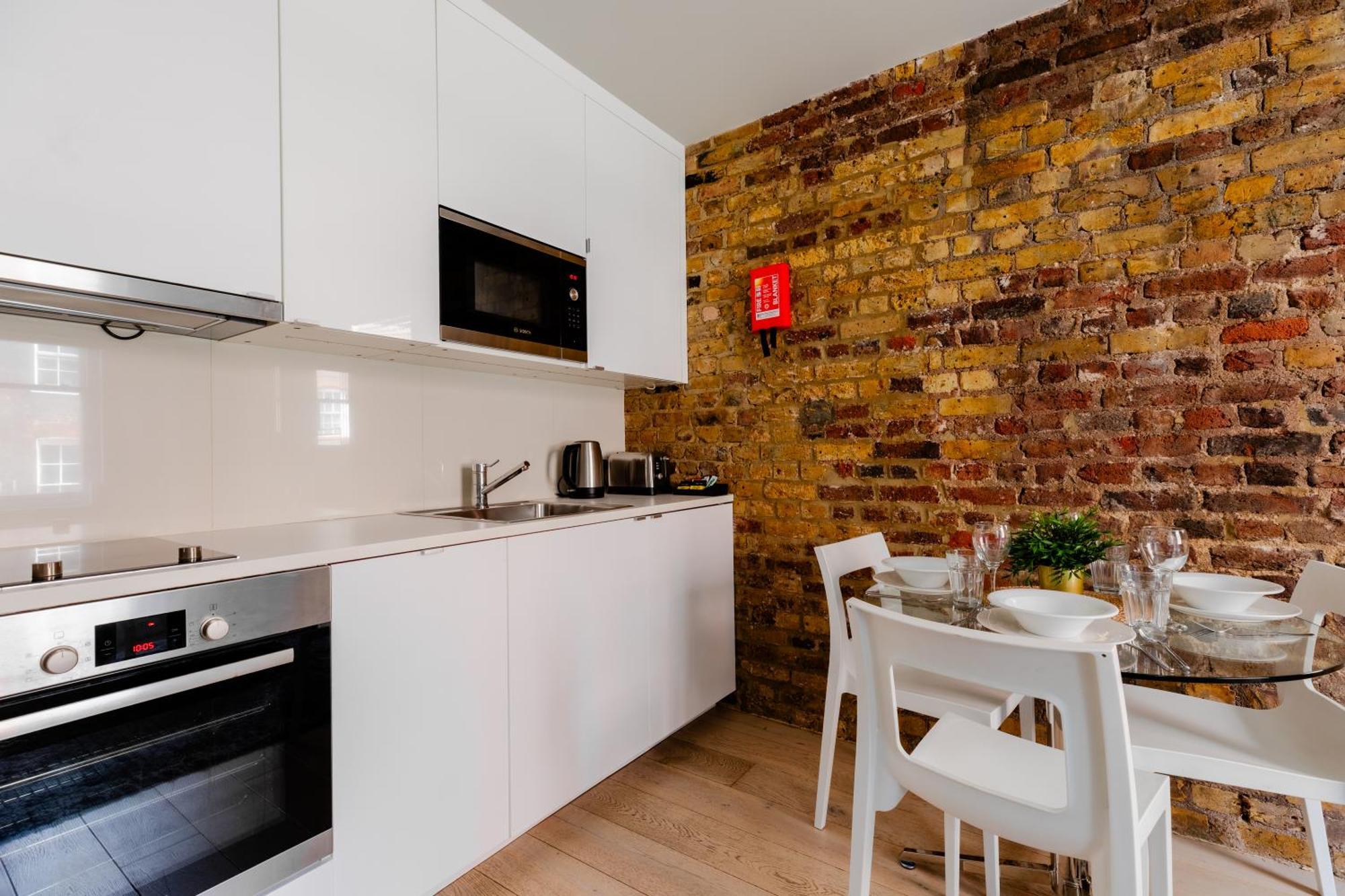 Stayinn Holborn Londra Esterno foto